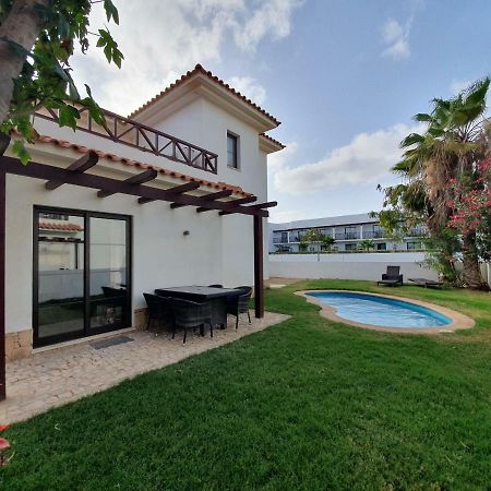 Villa With Privat Pool Near Beach Santa Maria Sal Kap Verde Exteriör bild