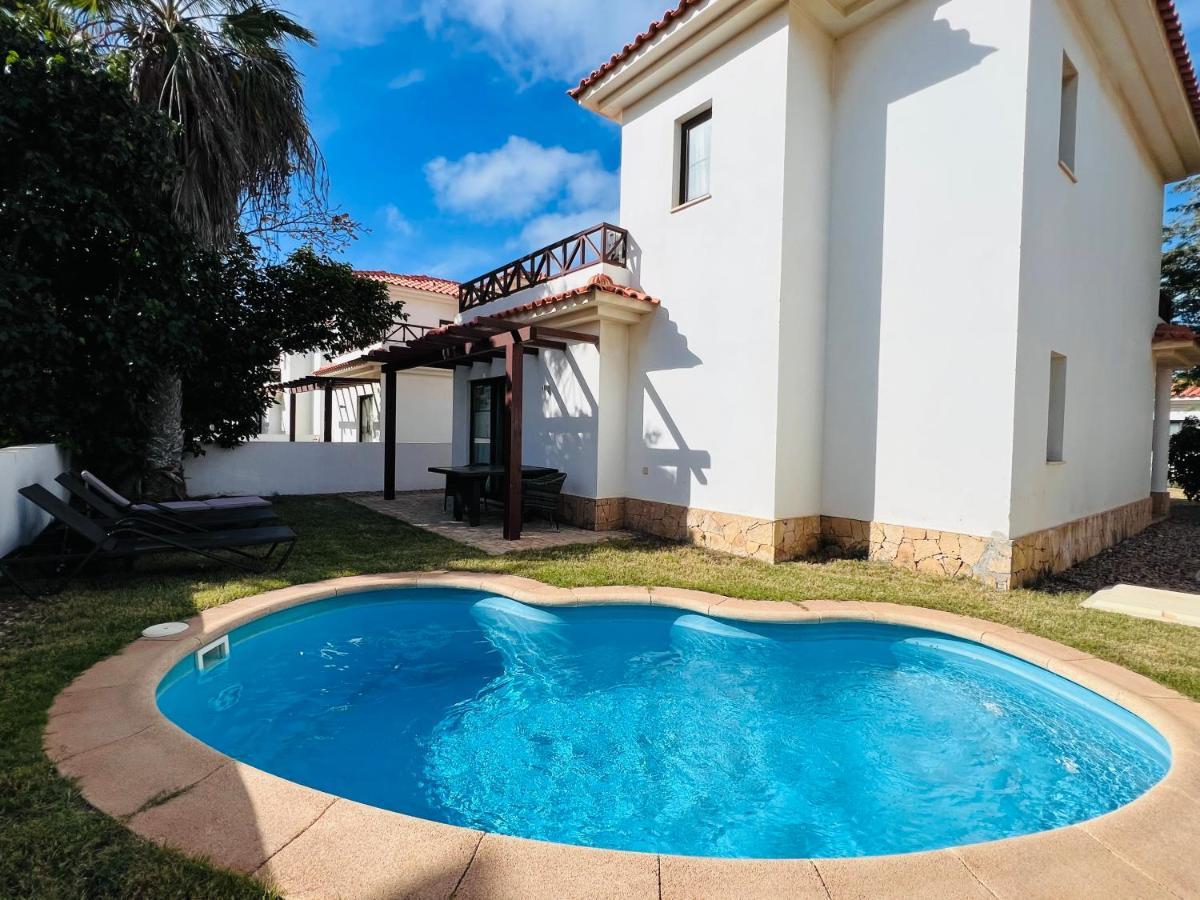 Villa With Privat Pool Near Beach Santa Maria Sal Kap Verde Exteriör bild