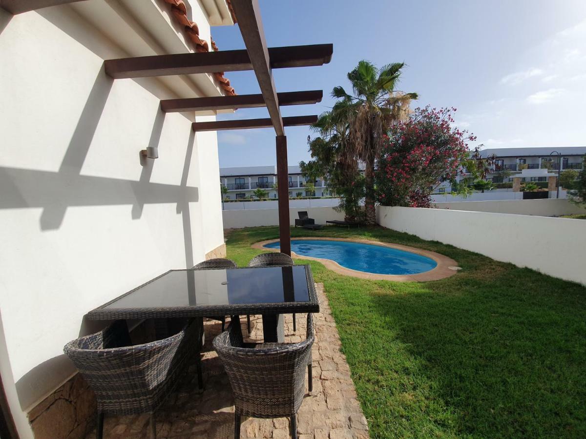 Villa With Privat Pool Near Beach Santa Maria Sal Kap Verde Exteriör bild